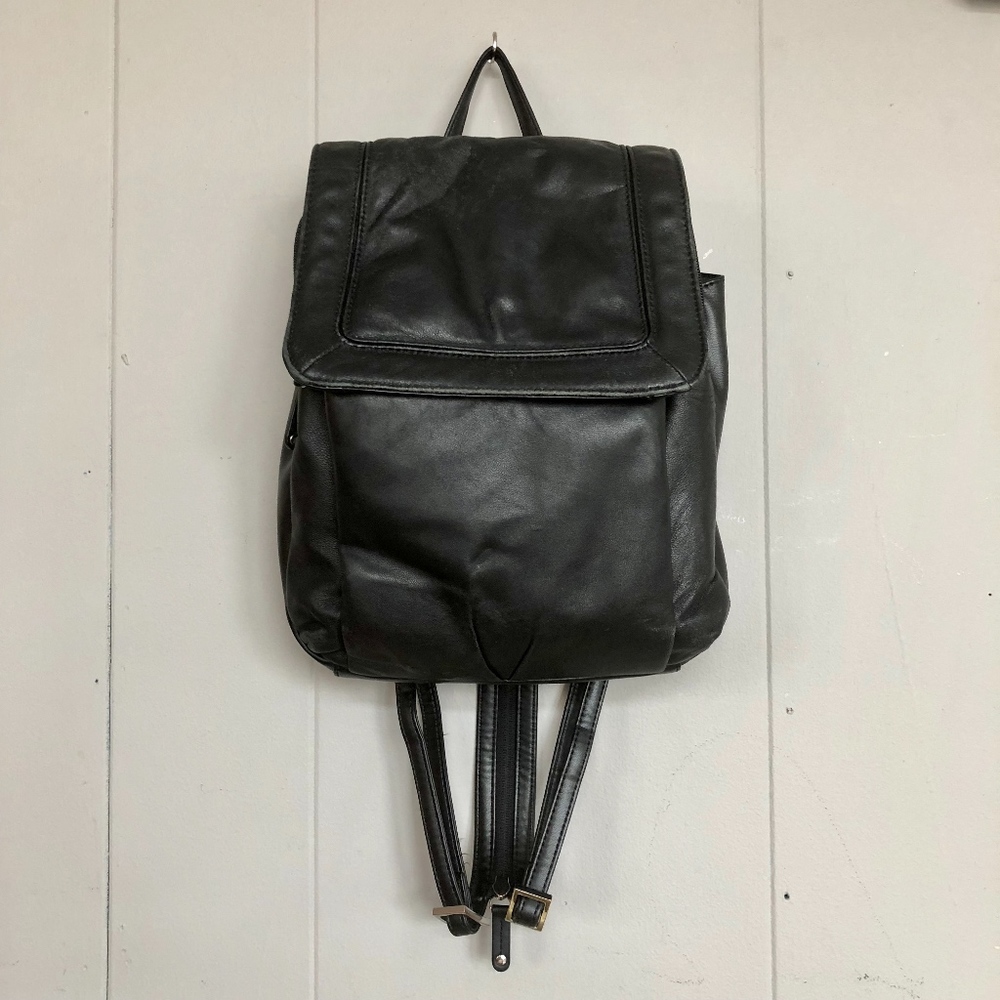 Wilsons Leather Black Mini Backpack